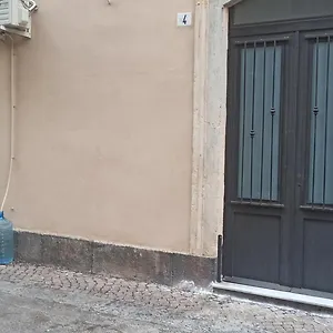  Dom wakacyjny La Casa Del Barone Włochy
